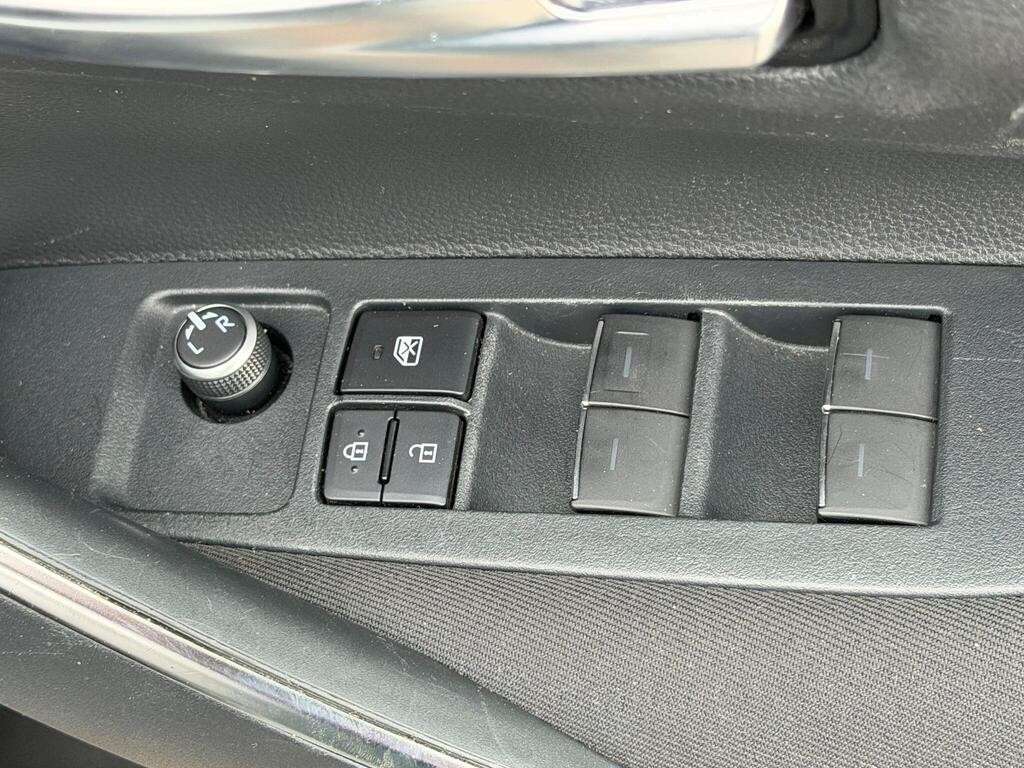 2021 TOYOTA COROLLA 2021 TOYOTA COROLLA