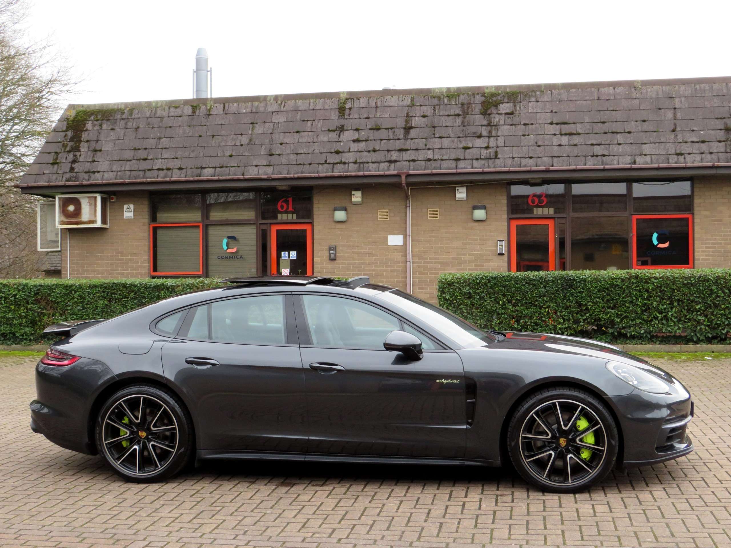 A 2018 PORSCHE PANAMERA 2.9 V6 E-Hybrid 14kWh 4 Saloon 5dr Petrol Plug-in Hybrid PDK 4WD Euro 6 (s/s) (462 ps) A 2018 PORSCHE PANAMERA 2.9 V6 E-Hybrid 14kWh 4 Saloon 5dr Petrol Plug-in Hybrid PDK 4WD Euro 6 (s/s) (462 ps)