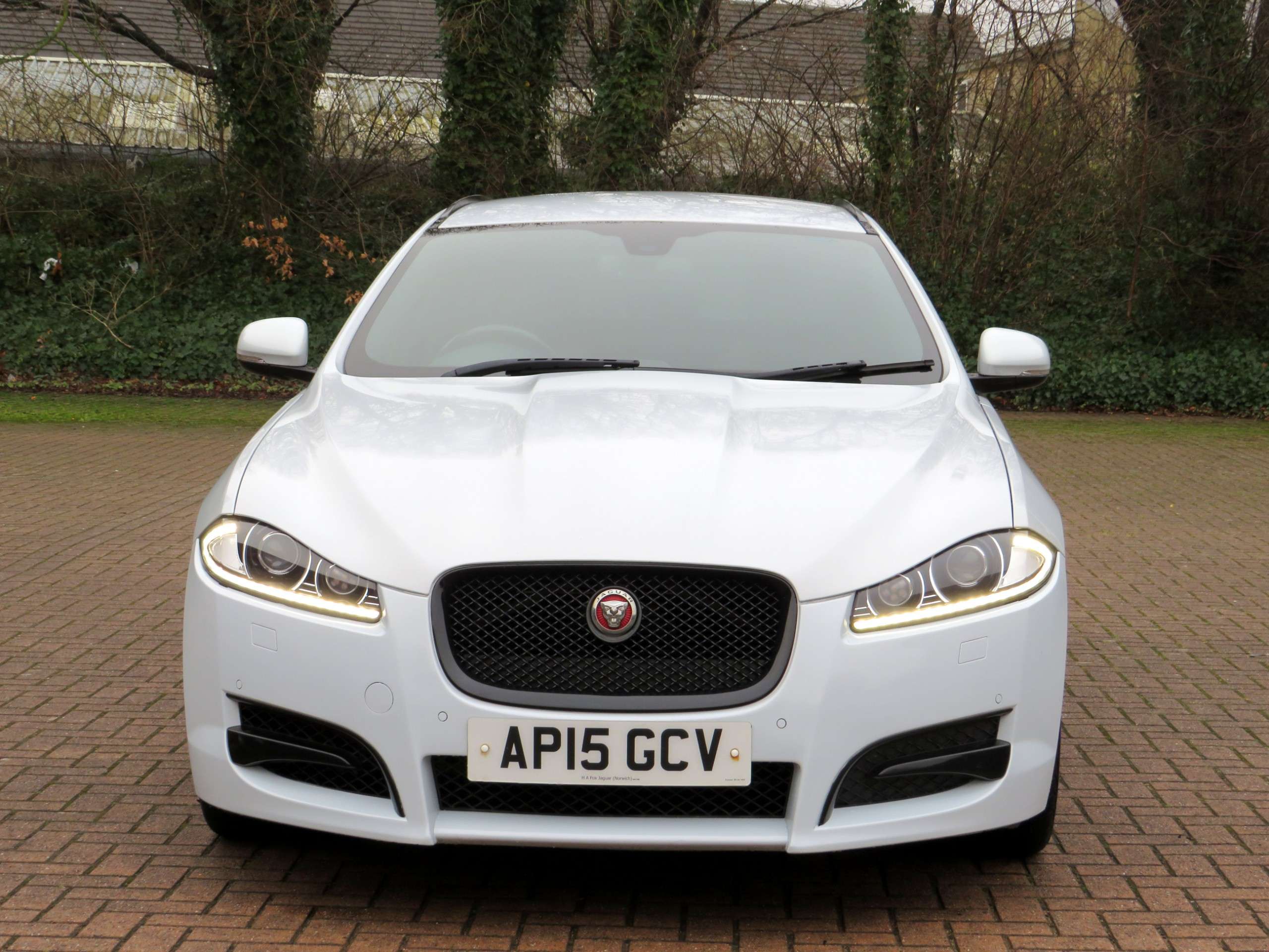 2015 JAGUAR XF 2015 JAGUAR XF
