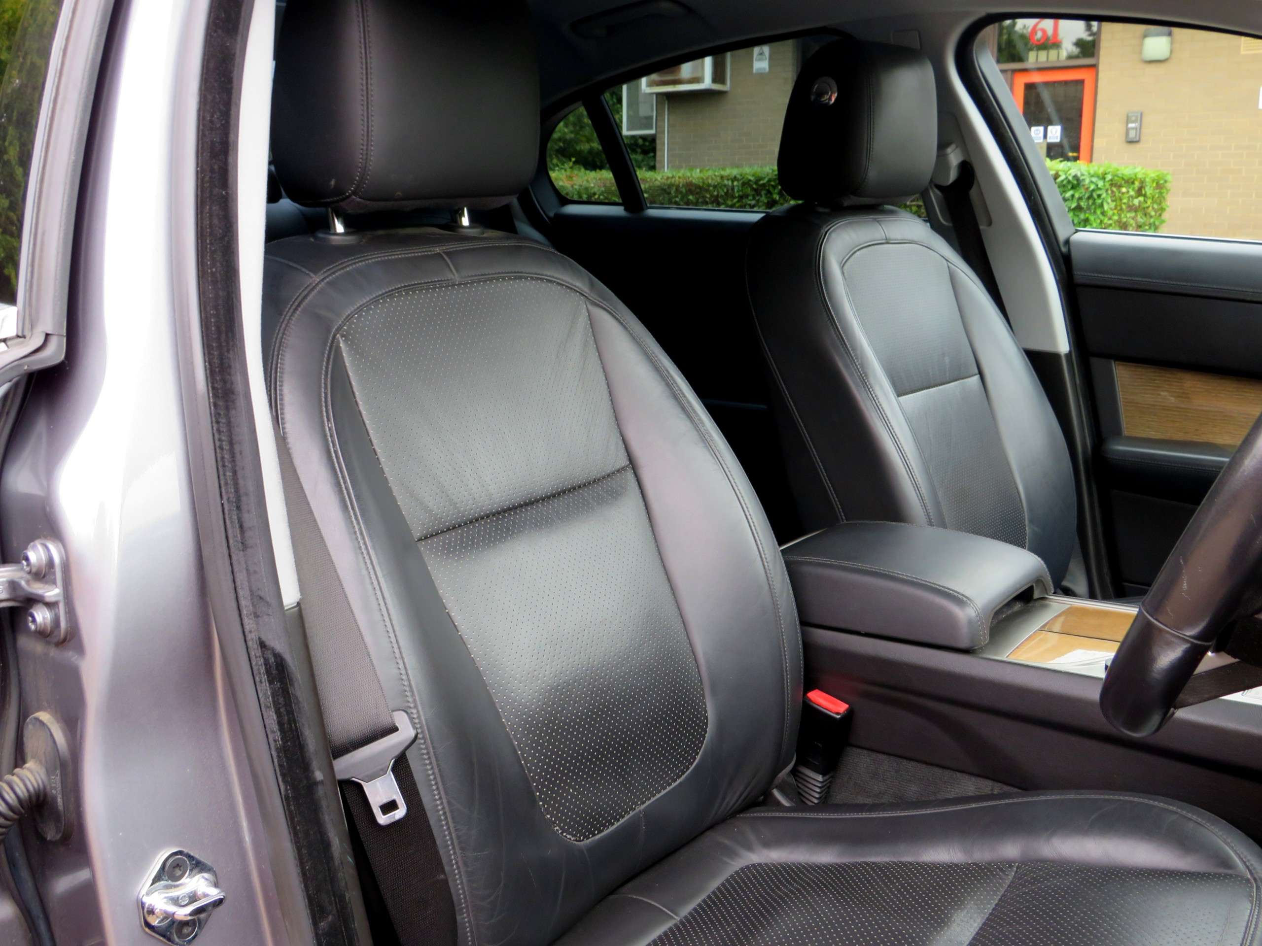 2009 JAGUAR XF 2009 JAGUAR XF