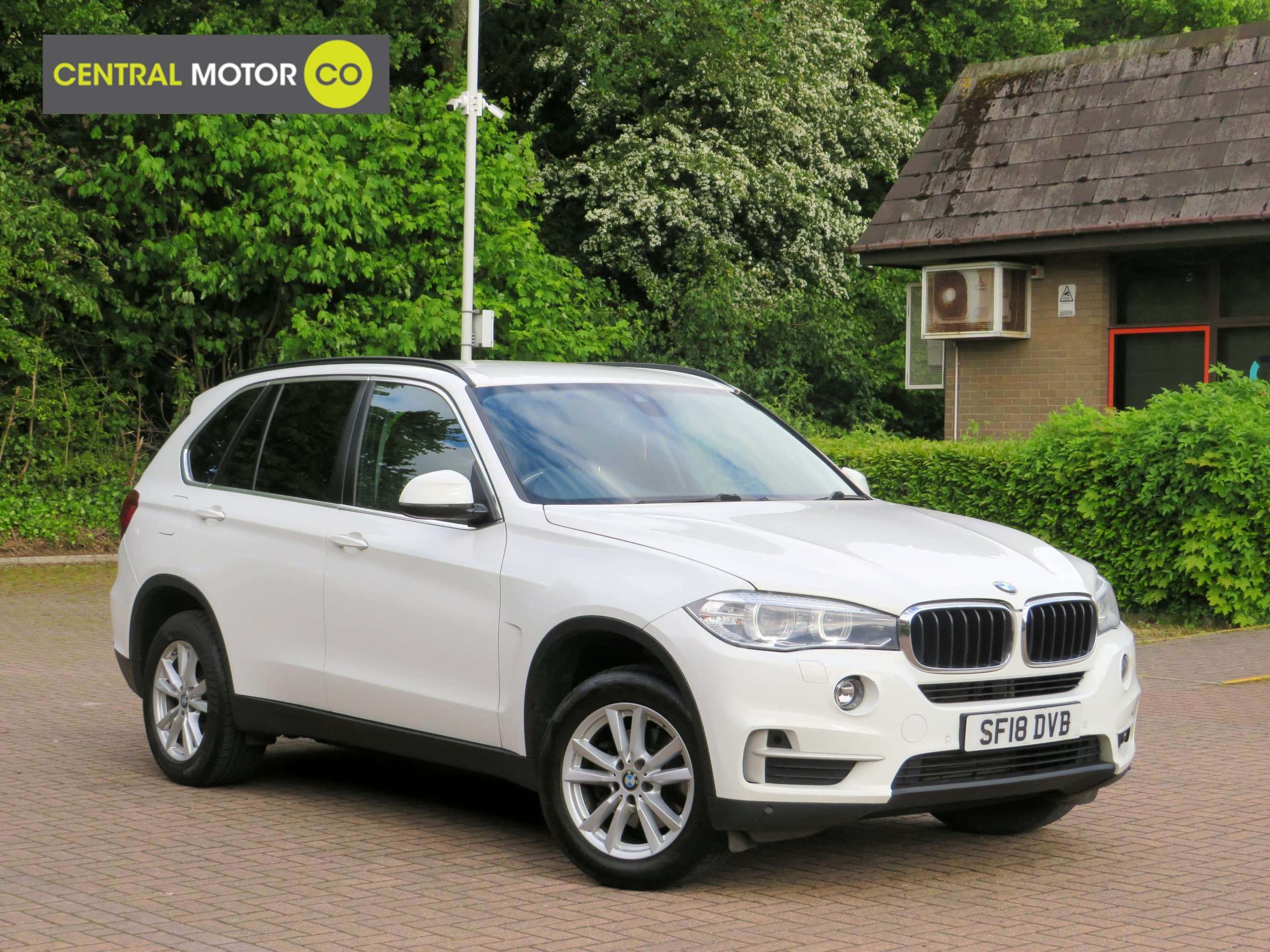 A 2018 BMW X5 2.0 25d SE SUV 5dr Diesel Auto xDrive Euro 6 (s/s) (231 ps) A 2018 BMW X5 2.0 25d SE SUV 5dr Diesel Auto xDrive Euro 6 (s/s) (231 ps)