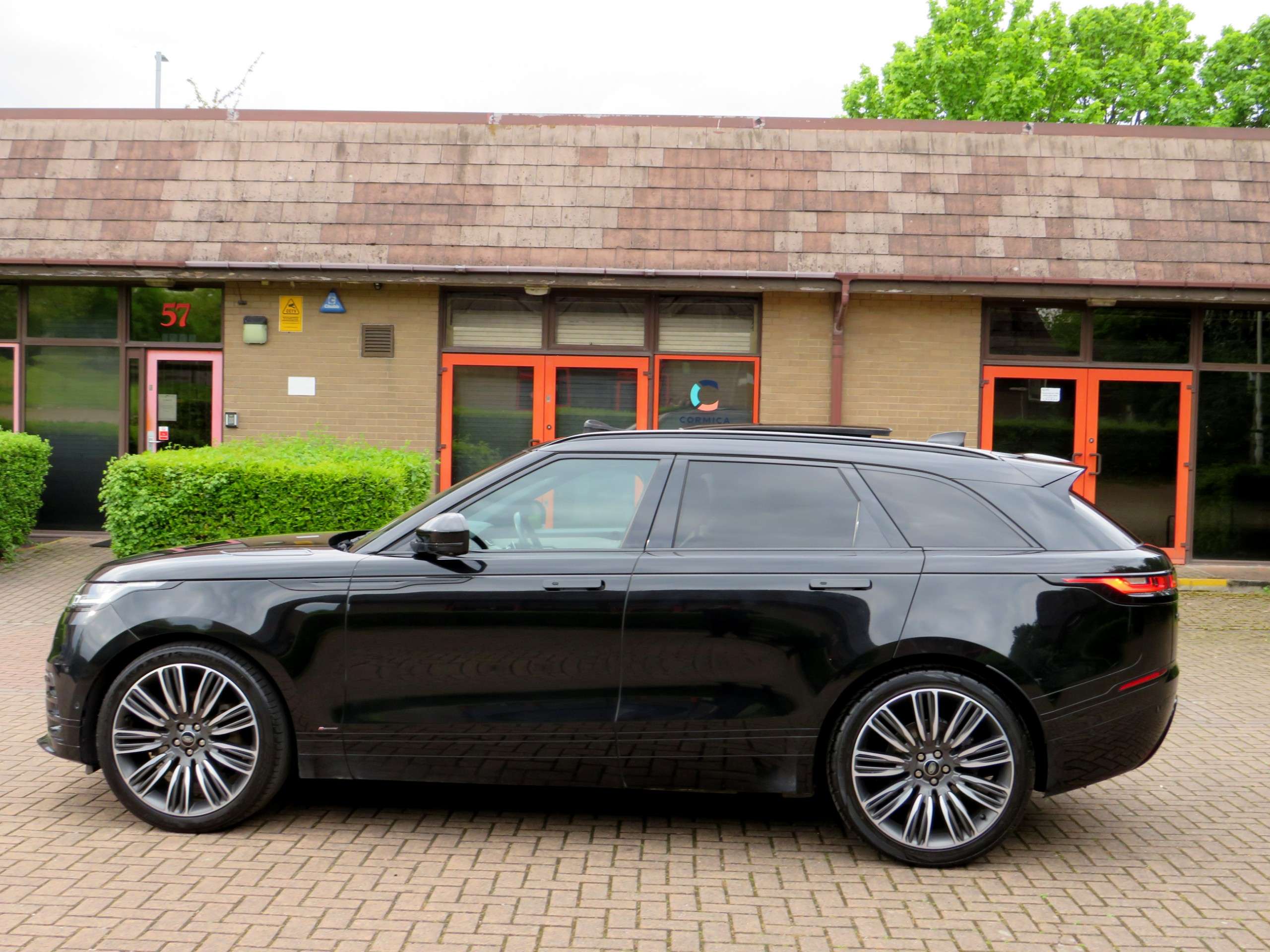 2021 LAND ROVER RANGE ROVER VELAR 2021 LAND ROVER RANGE ROVER VELAR