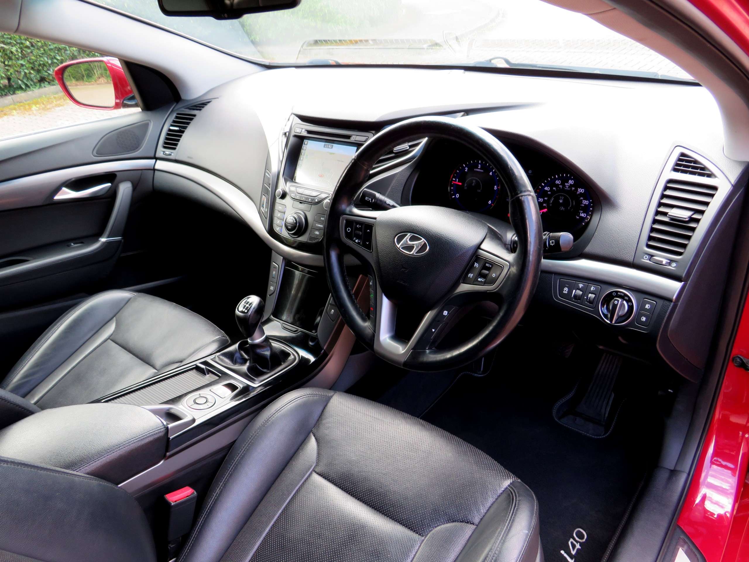2015 HYUNDAI I40 2015 HYUNDAI I40