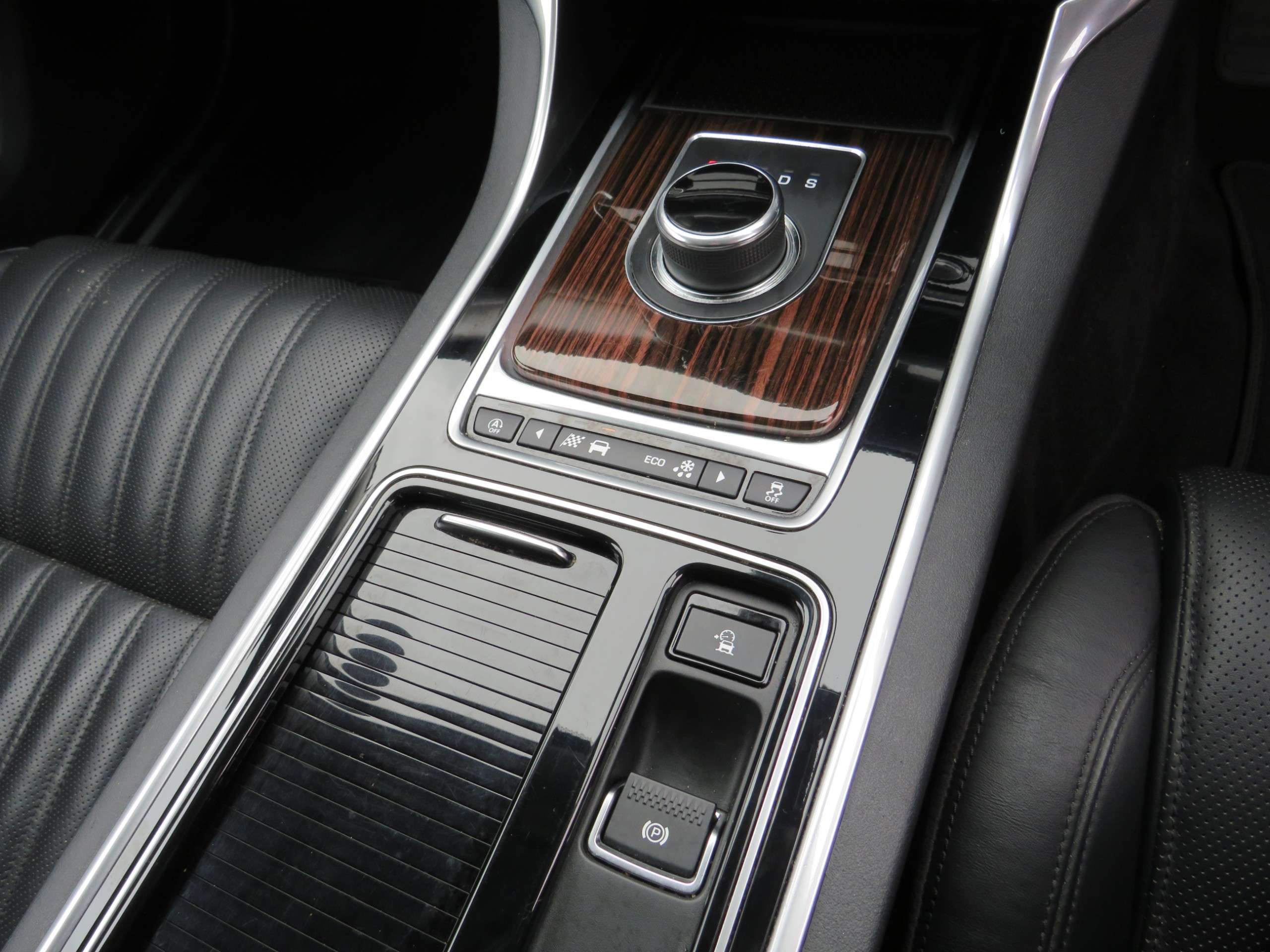 2017 JAGUAR XF 2017 JAGUAR XF