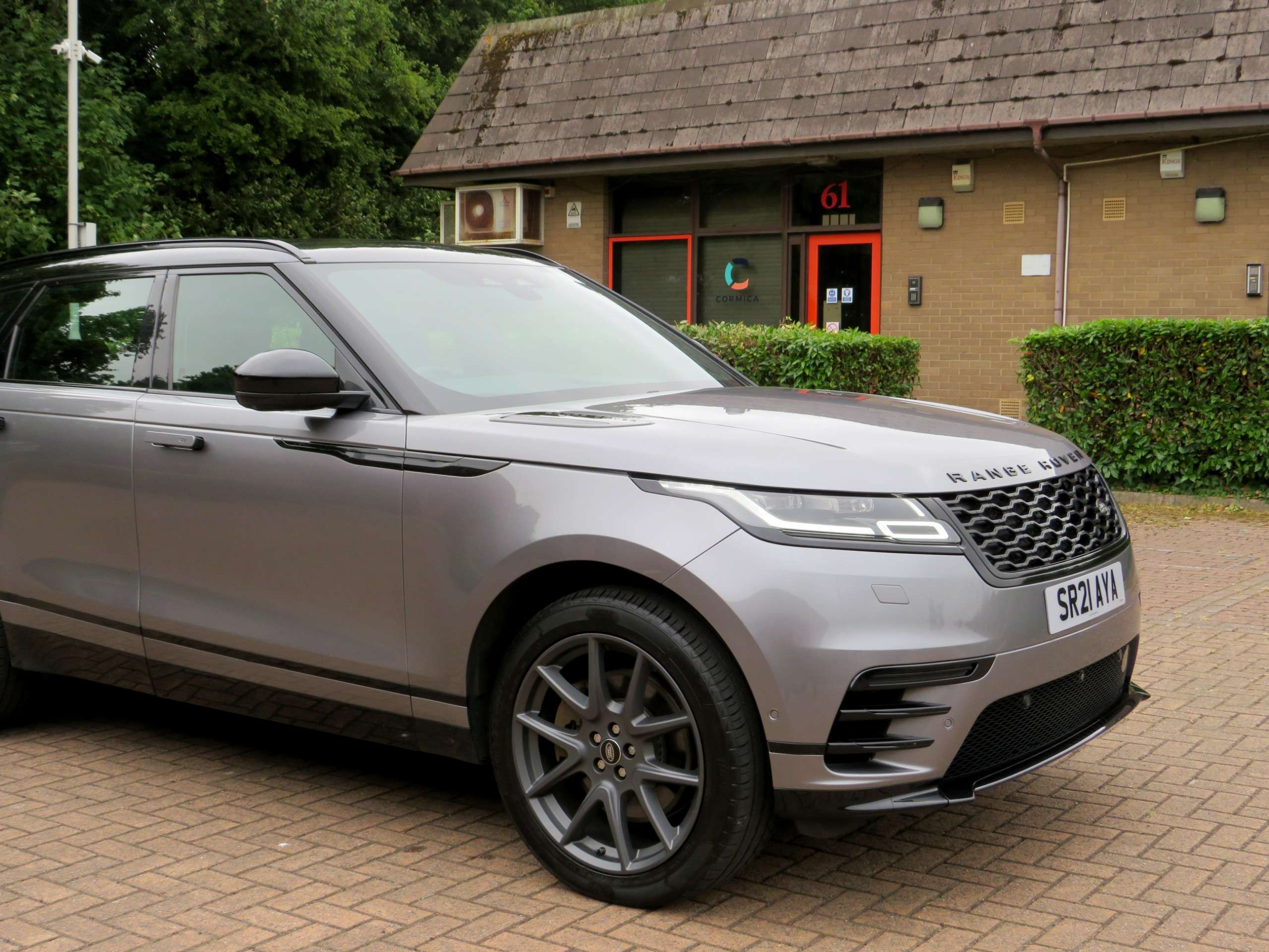 2021 LAND ROVER RANGE ROVER VELAR 2021 LAND ROVER RANGE ROVER VELAR