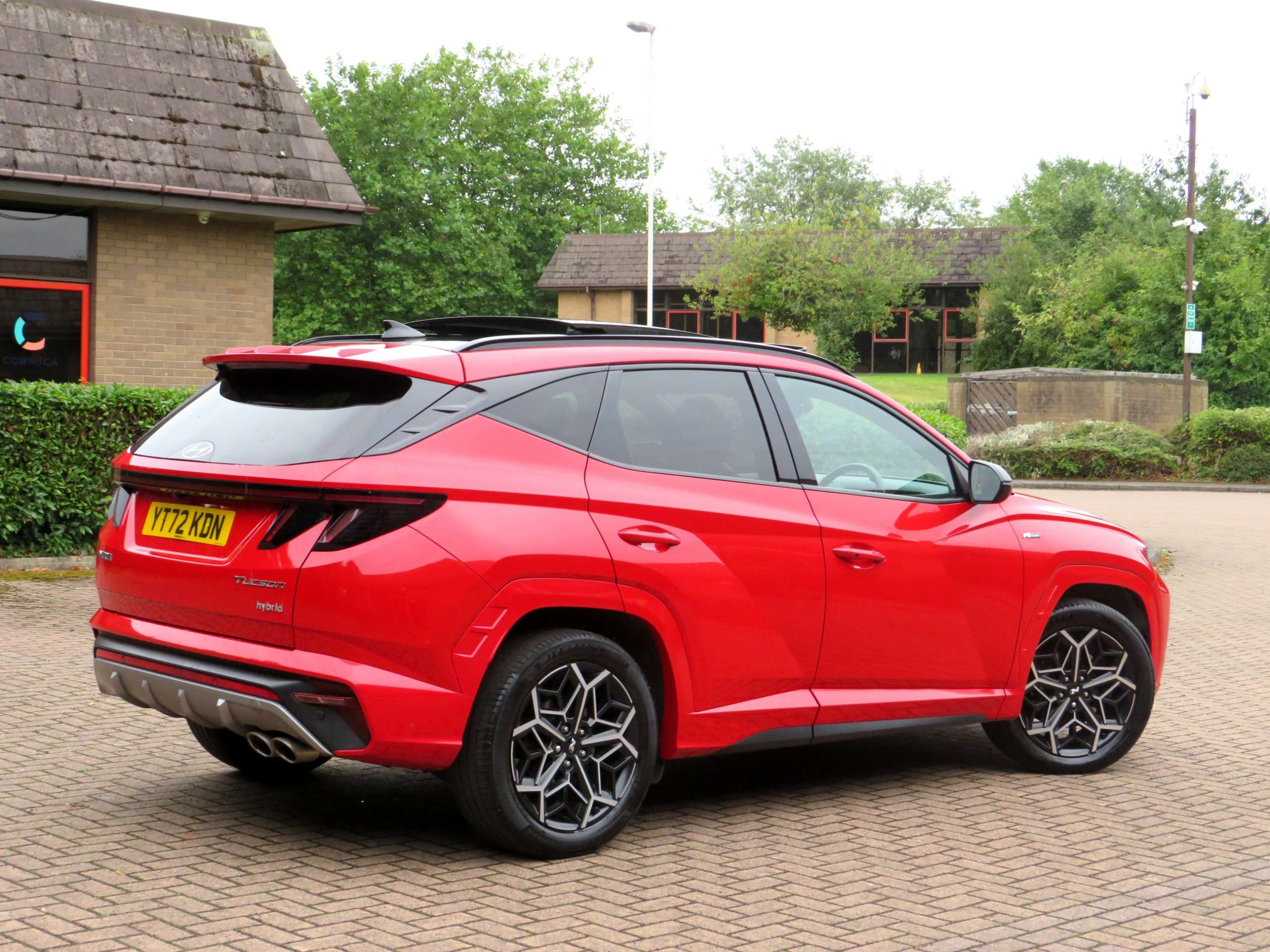 A 2022 HYUNDAI TUCSON 1.6 h T-GDi N Line S SUV 5dr Petrol Hybrid Auto Euro 6 (s/s) (230 ps) A 2022 HYUNDAI TUCSON 1.6 h T-GDi N Line S SUV 5dr Petrol Hybrid Auto Euro 6 (s/s) (230 ps)
