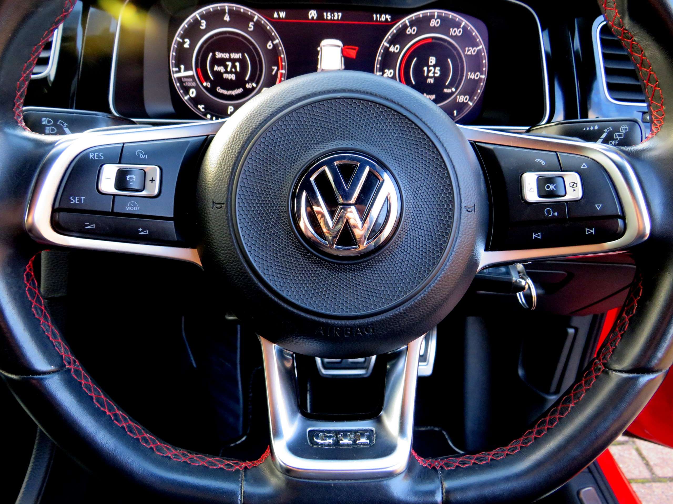 2018 VOLKSWAGEN GOLF 2018 VOLKSWAGEN GOLF