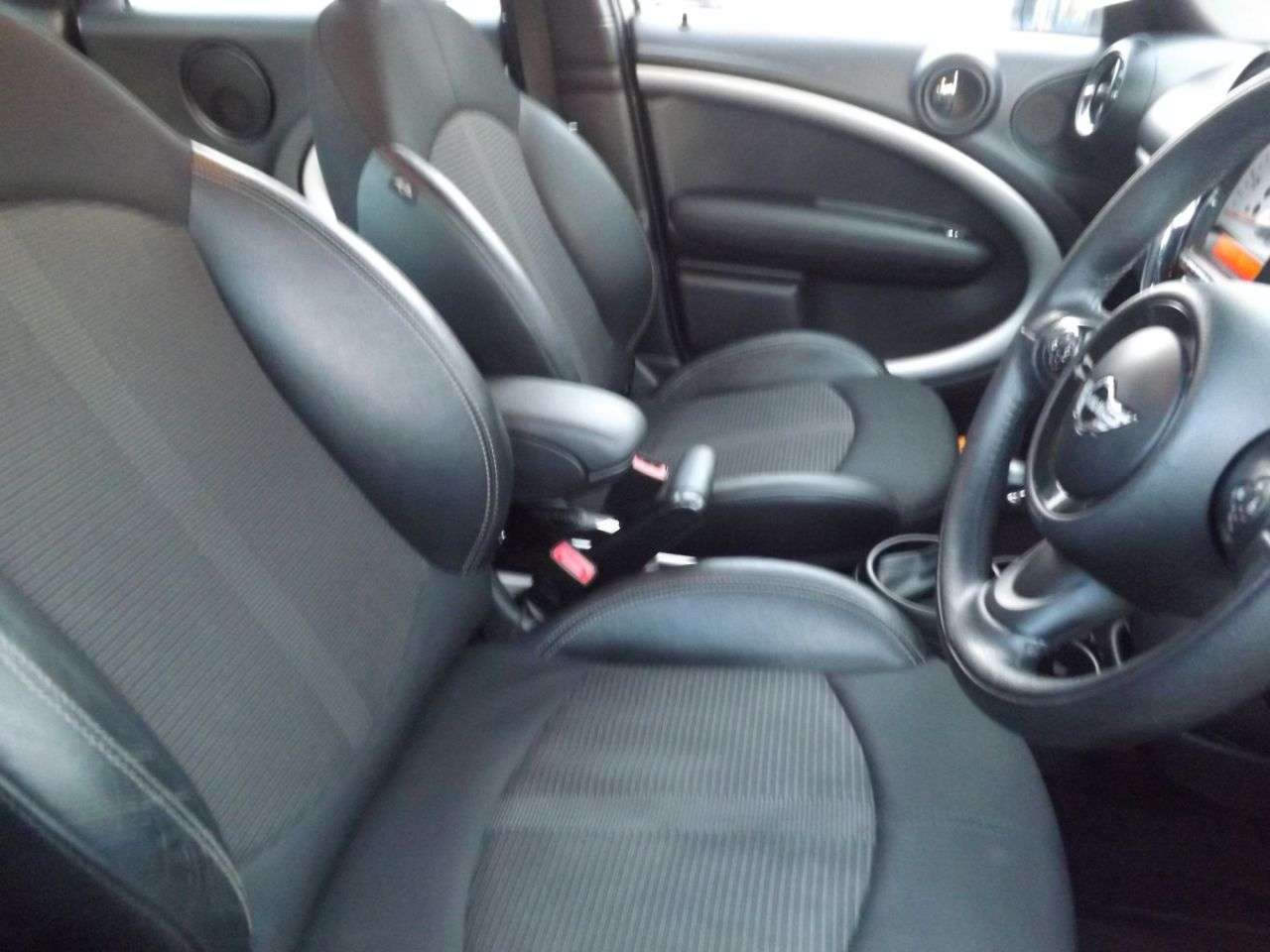 2014 MINI COUNTRYMAN 2014 MINI COUNTRYMAN