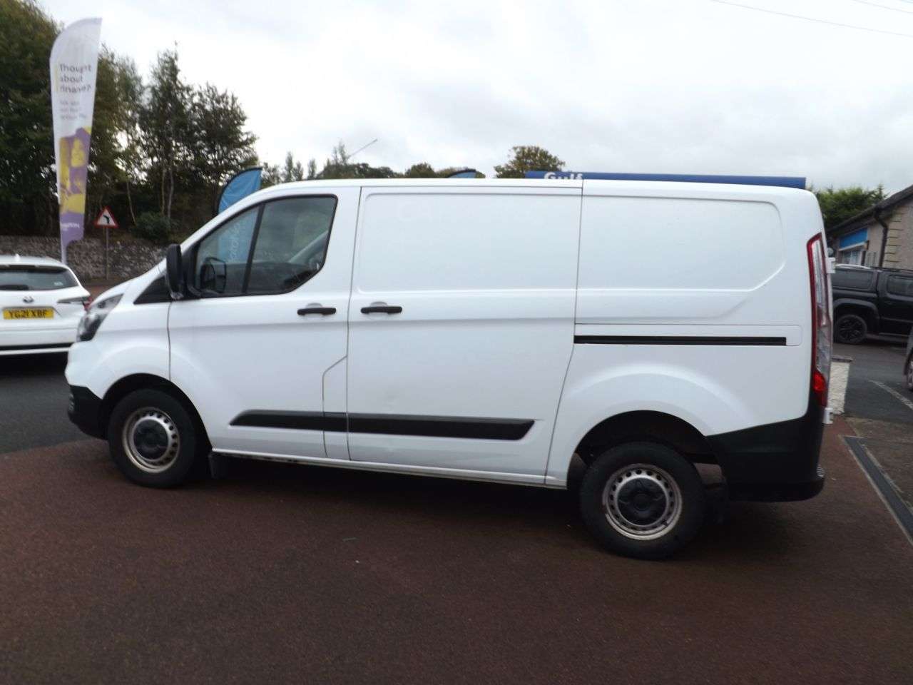 A 2021 FORD TRANSIT CUSTOM 2.0 280 EcoBlue Leader Panel Van 5dr Diesel Manual L1 H1 Euro 6 (s/s) (105 A 2021 FORD TRANSIT CUSTOM 2.0 280 EcoBlue Leader Panel Van 5dr Diesel Manual L1 H1 Euro 6 (s/s) (105