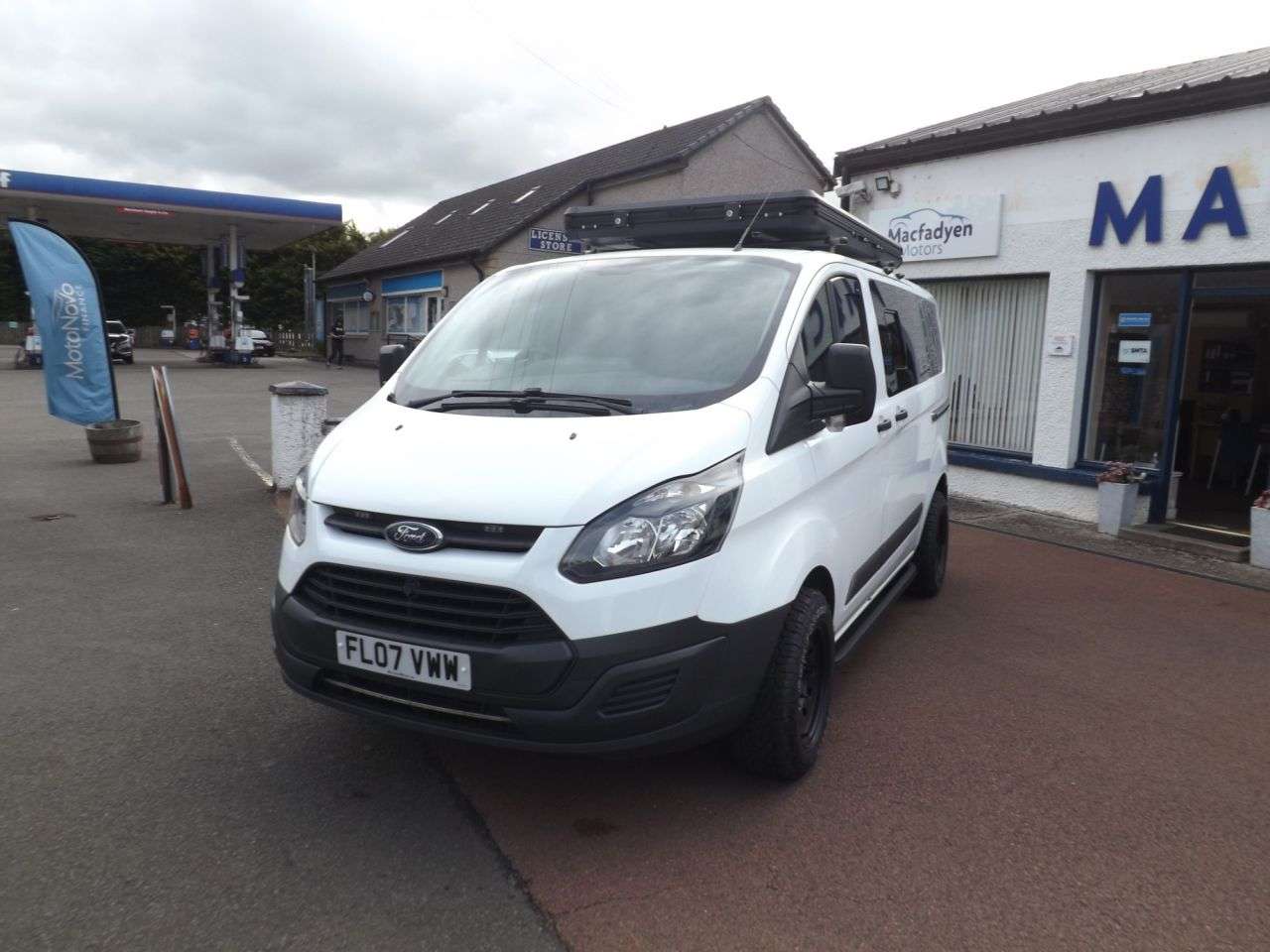 A 2017 FORD TRANSIT CUSTOM 2.0 TDCi 290 Panel Van 5dr Diesel Manual L1 H1 (157 g/km, 104 bhp) A 2017 FORD TRANSIT CUSTOM 2.0 TDCi 290 Panel Van 5dr Diesel Manual L1 H1 (157 g/km, 104 bhp)