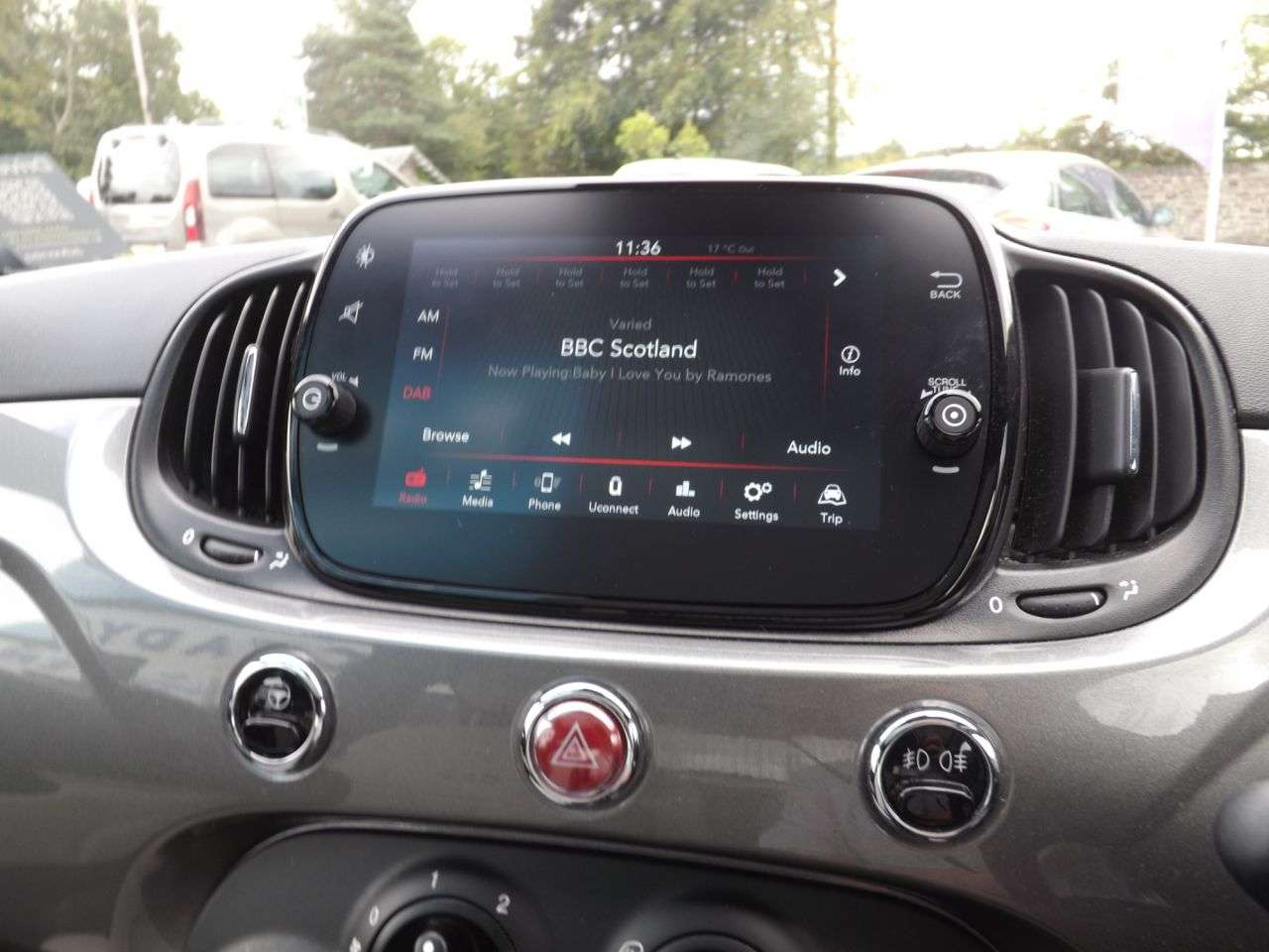 2023 FIAT 500 2023 FIAT 500