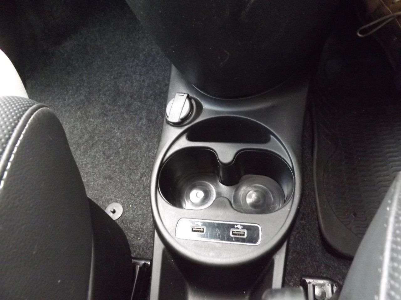 2023 FIAT 500 2023 FIAT 500