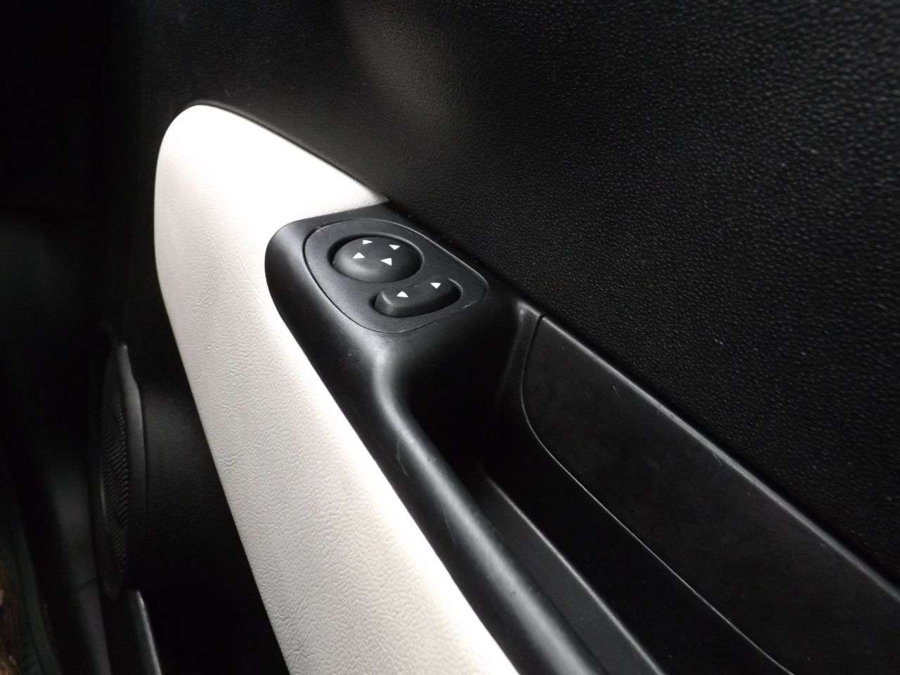 2023 FIAT 500 2023 FIAT 500