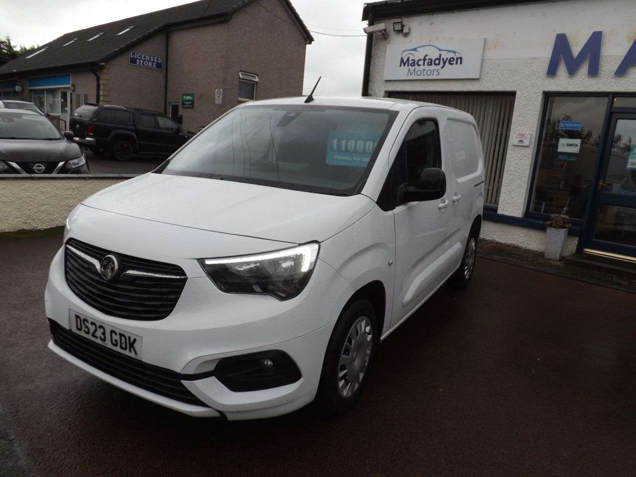 A 2023 VAUXHALL COMBO 1.5 Turbo D 2300 Pro Panel Van 5dr Diesel Manual L1 H1 Euro 6 (s/s) (100 ps A 2023 VAUXHALL COMBO 1.5 Turbo D 2300 Pro Panel Van 5dr Diesel Manual L1 H1 Euro 6 (s/s) (100 ps