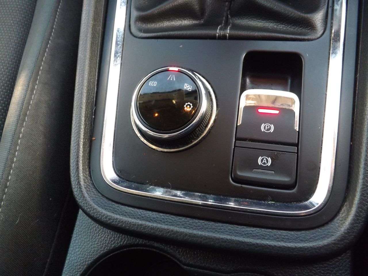 2016 SEAT ATECA 2016 SEAT ATECA