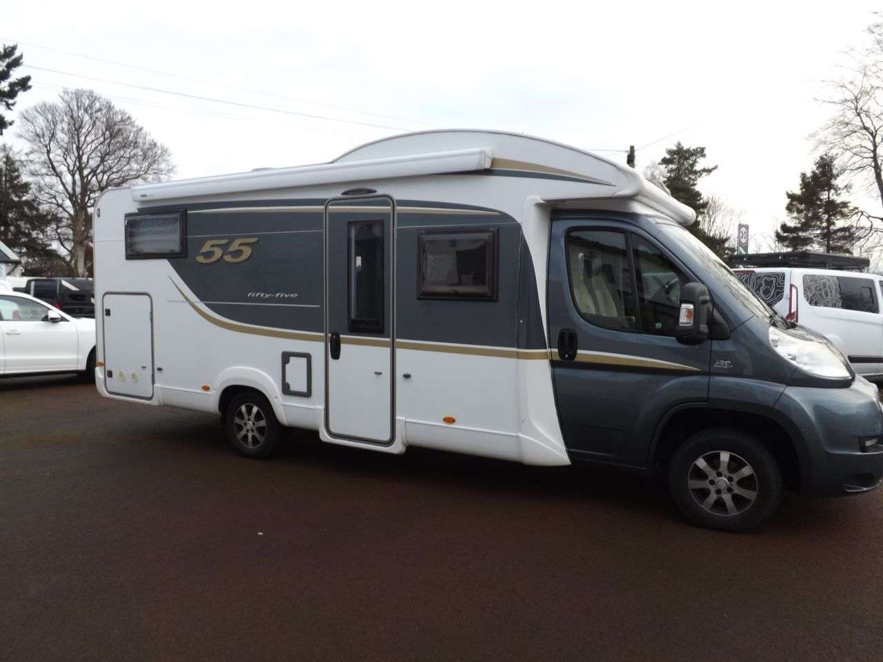 2014 BURSTNER IXEO TIME IT 726G SOVERIEGN 2014 BURSTNER IXEO TIME IT 726G SOVERIEGN