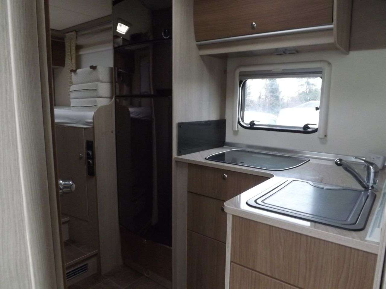 2014 BURSTNER IXEO TIME IT 726G SOVERIEGN 2014 BURSTNER IXEO TIME IT 726G SOVERIEGN