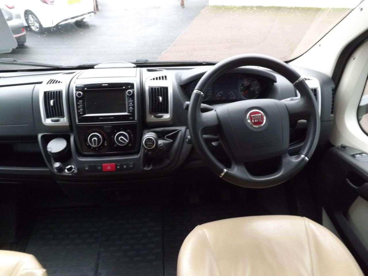 2014 BURSTNER IXEO TIME IT 726G SOVERIEGN 2014 BURSTNER IXEO TIME IT 726G SOVERIEGN