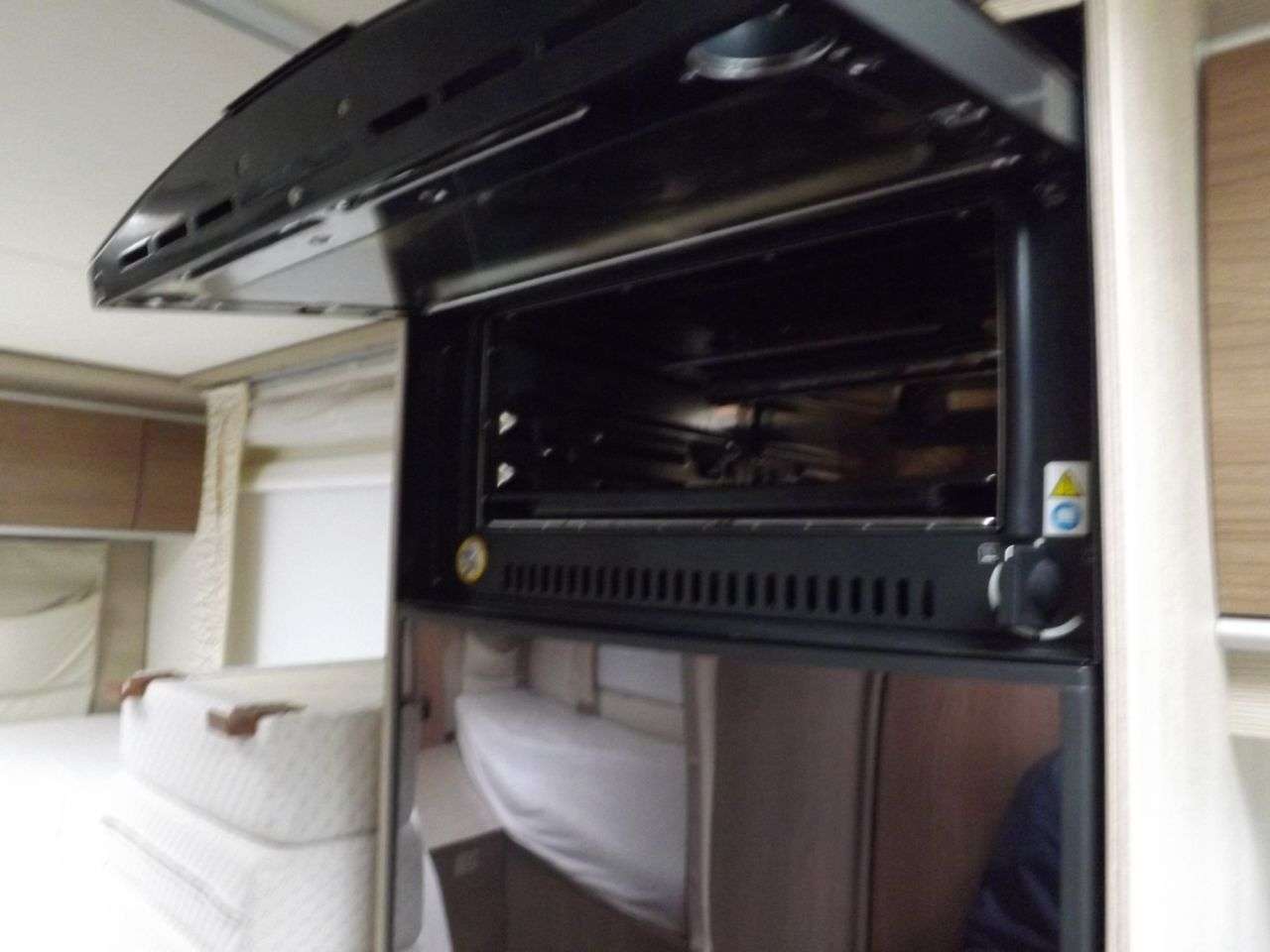 2014 BURSTNER IXEO TIME IT 726G SOVERIEGN 2014 BURSTNER IXEO TIME IT 726G SOVERIEGN