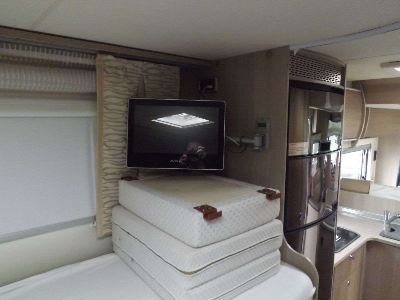 2014 BURSTNER IXEO TIME IT 726G SOVERIEGN 2014 BURSTNER IXEO TIME IT 726G SOVERIEGN