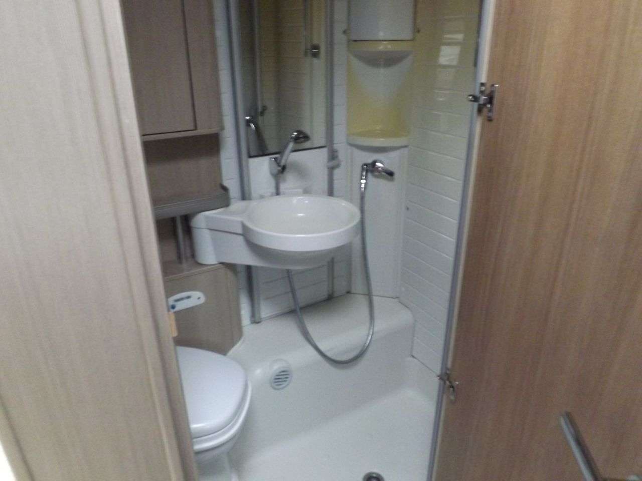 2014 BURSTNER IXEO TIME IT 726G SOVERIEGN 2014 BURSTNER IXEO TIME IT 726G SOVERIEGN