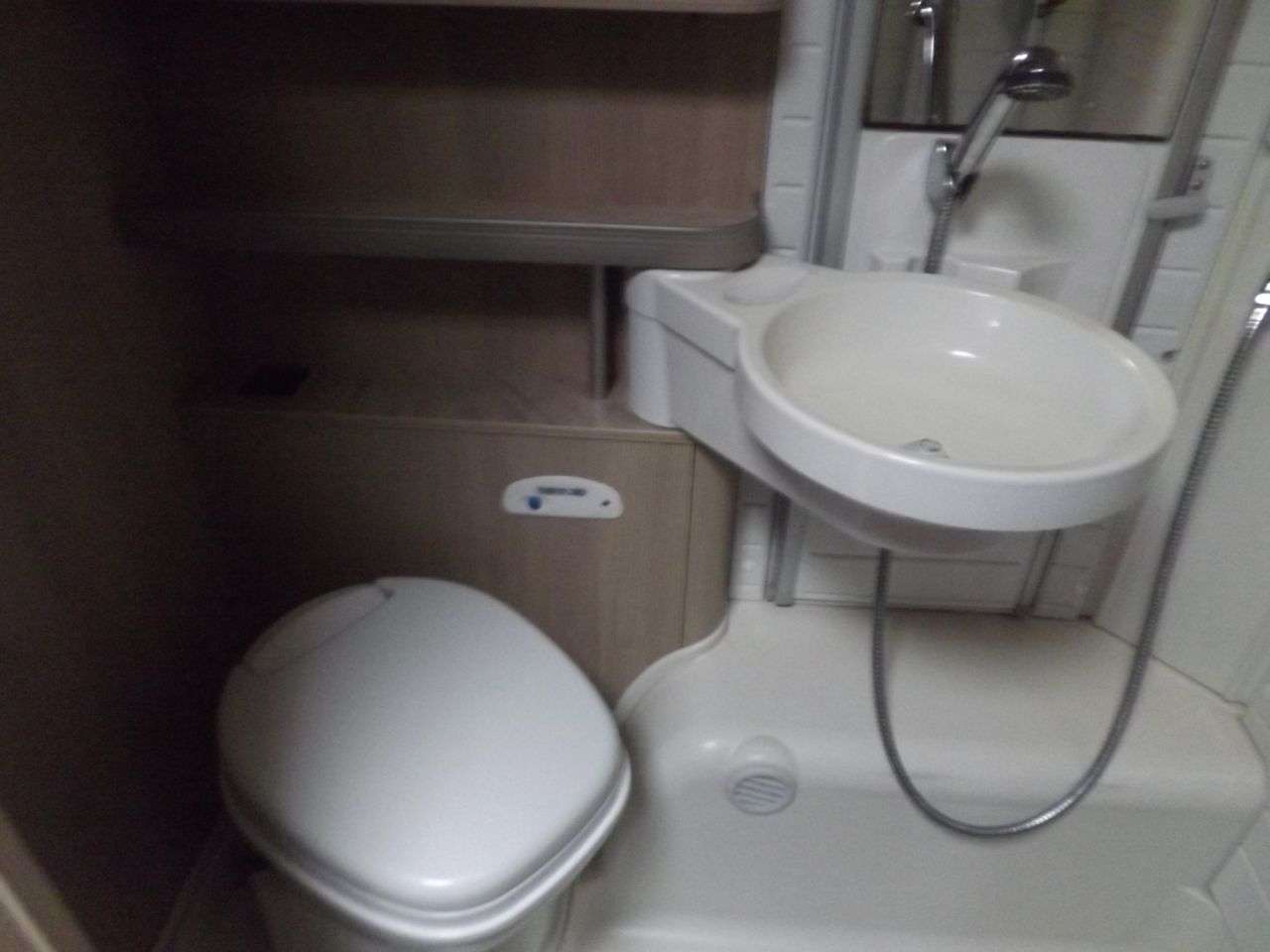 2014 BURSTNER IXEO TIME IT 726G SOVERIEGN 2014 BURSTNER IXEO TIME IT 726G SOVERIEGN