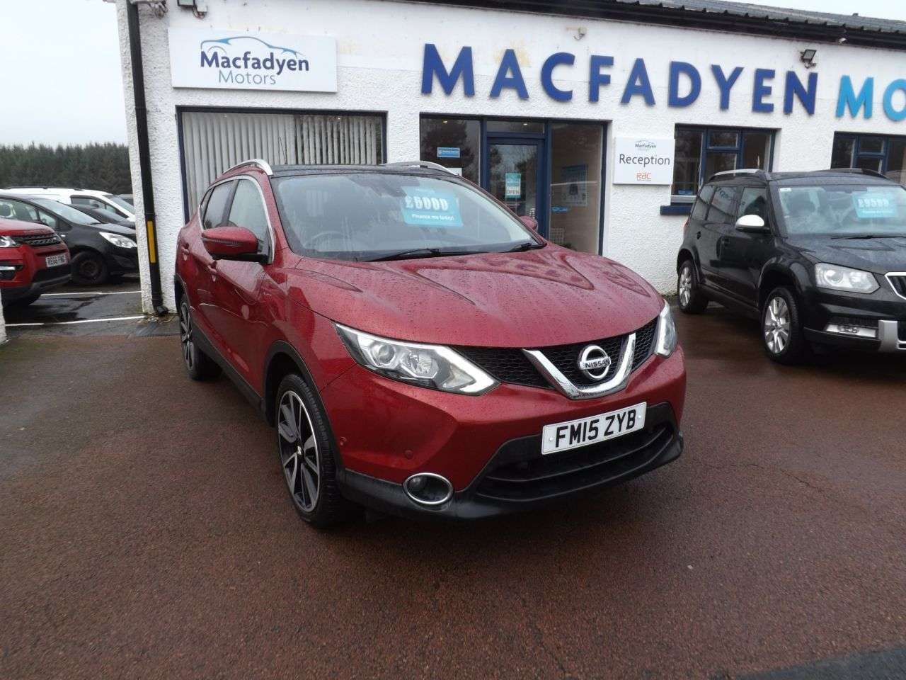 A 2015 NISSAN QASHQAI 1.5 dCi Tekna SUV 5dr Diesel Manual 2WD Euro 5 (s/s) (110 ps) A 2015 NISSAN QASHQAI 1.5 dCi Tekna SUV 5dr Diesel Manual 2WD Euro 5 (s/s) (110 ps)