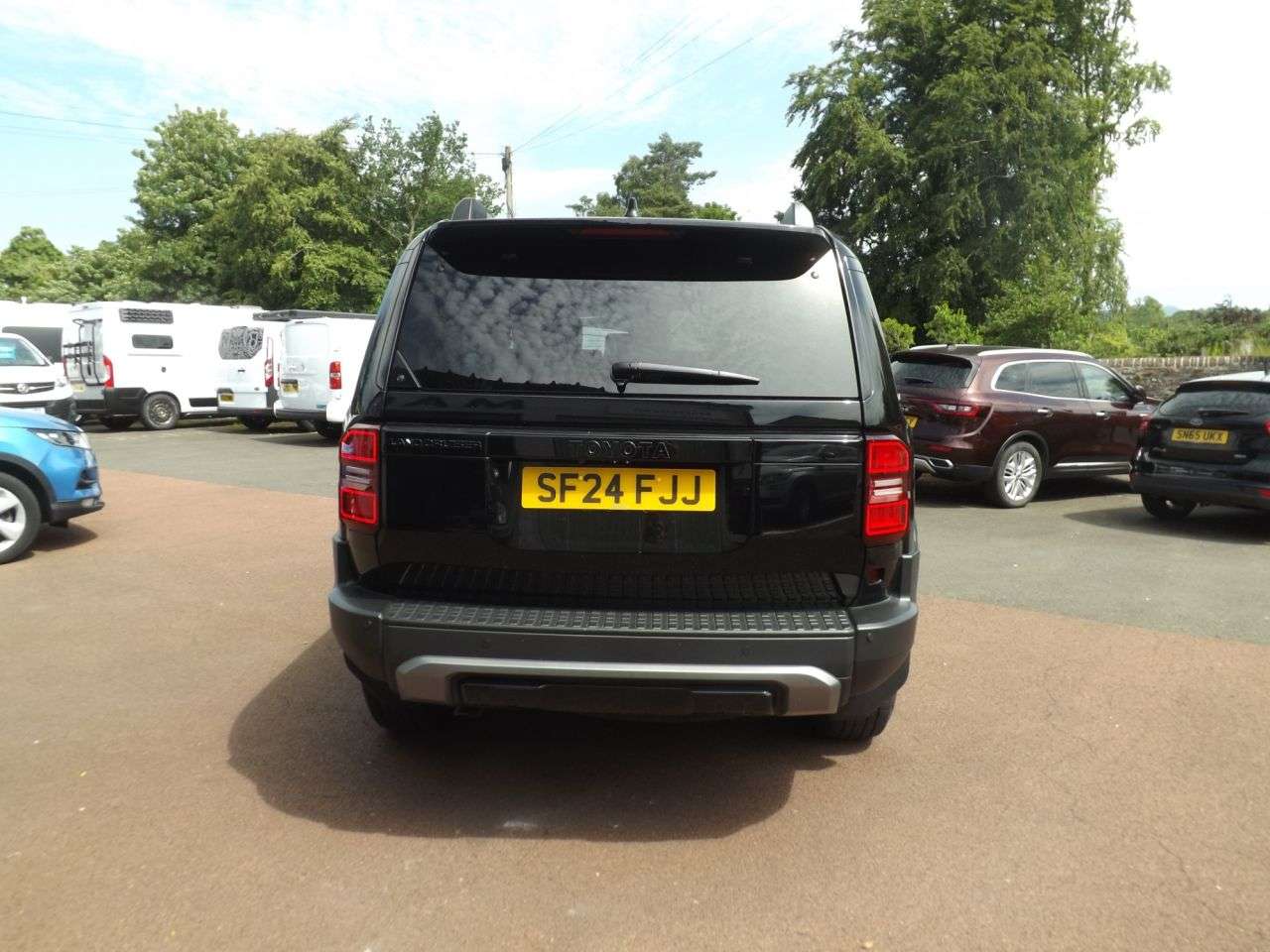 2024 TOYOTA LAND CRUISER 2024 TOYOTA LAND CRUISER