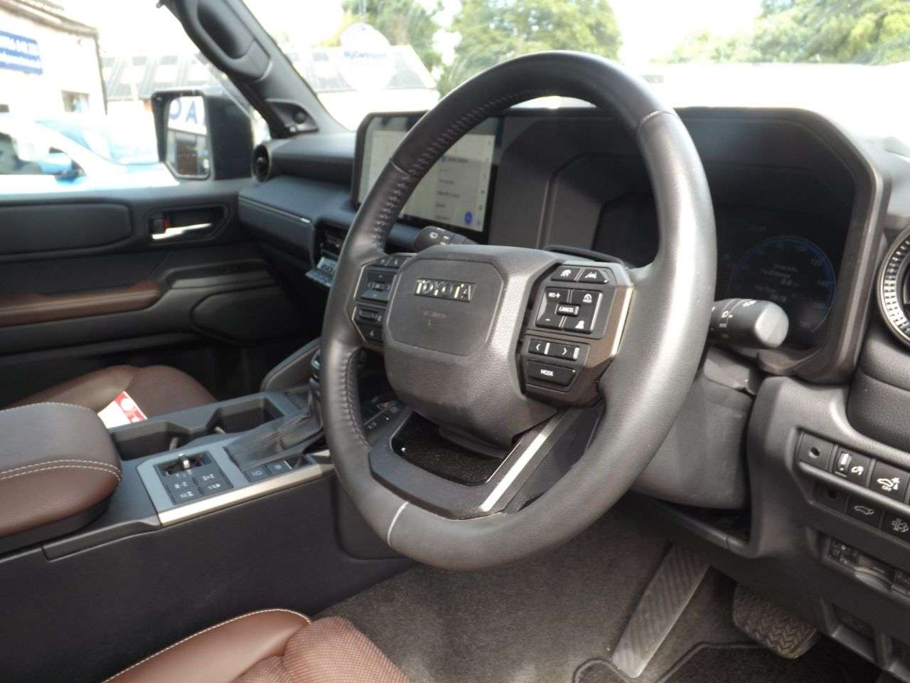 2024 TOYOTA LAND CRUISER 2024 TOYOTA LAND CRUISER