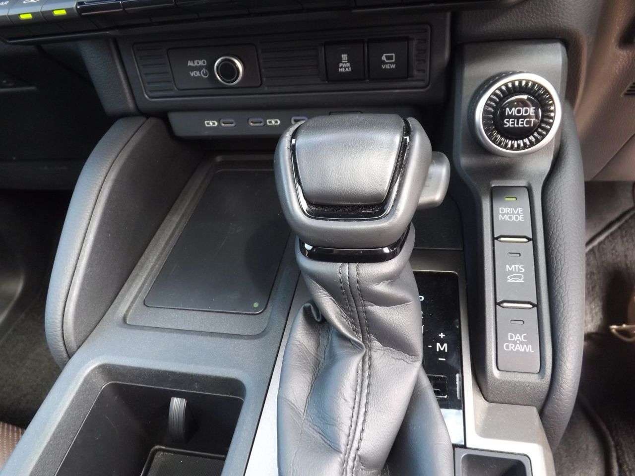 2024 TOYOTA LAND CRUISER 2024 TOYOTA LAND CRUISER