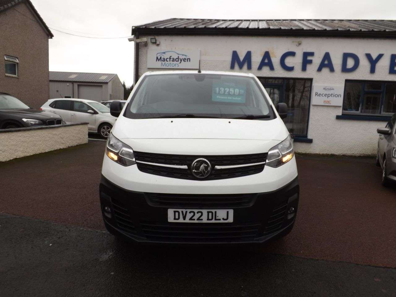 A 2022 VAUXHALL VIVARO 1.5 Turbo D 2900 Dynamic Panel Van 6dr Diesel Manual L2 H1 Euro 6 (s/s) (10 A 2022 VAUXHALL VIVARO 1.5 Turbo D 2900 Dynamic Panel Van 6dr Diesel Manual L2 H1 Euro 6 (s/s) (10