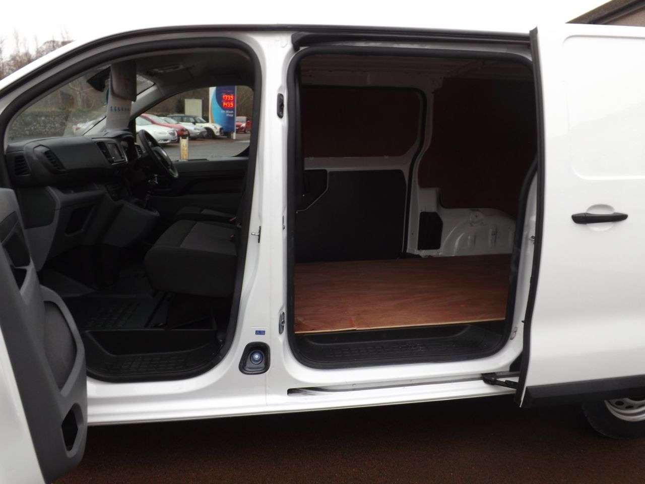 2022 VAUXHALL VIVARO 2022 VAUXHALL VIVARO