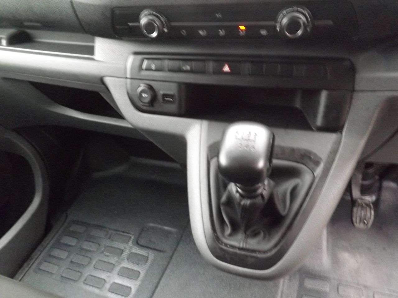 2022 VAUXHALL VIVARO 2022 VAUXHALL VIVARO