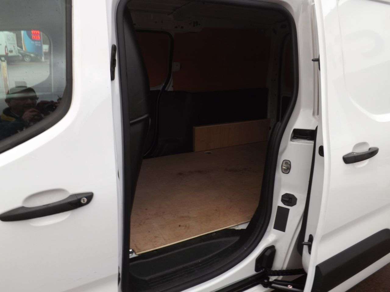 2024 PEUGEOT PARTNER 2024 PEUGEOT PARTNER