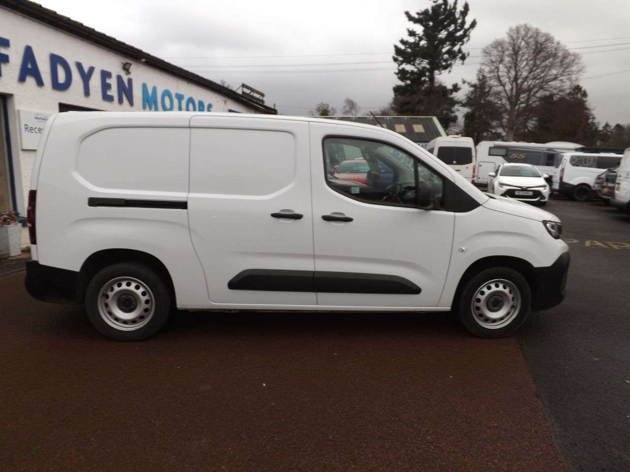 2024 PEUGEOT PARTNER 2024 PEUGEOT PARTNER