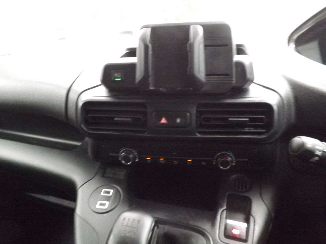 2024 PEUGEOT PARTNER 2024 PEUGEOT PARTNER