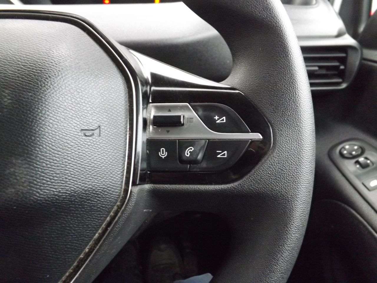 2024 PEUGEOT PARTNER 2024 PEUGEOT PARTNER