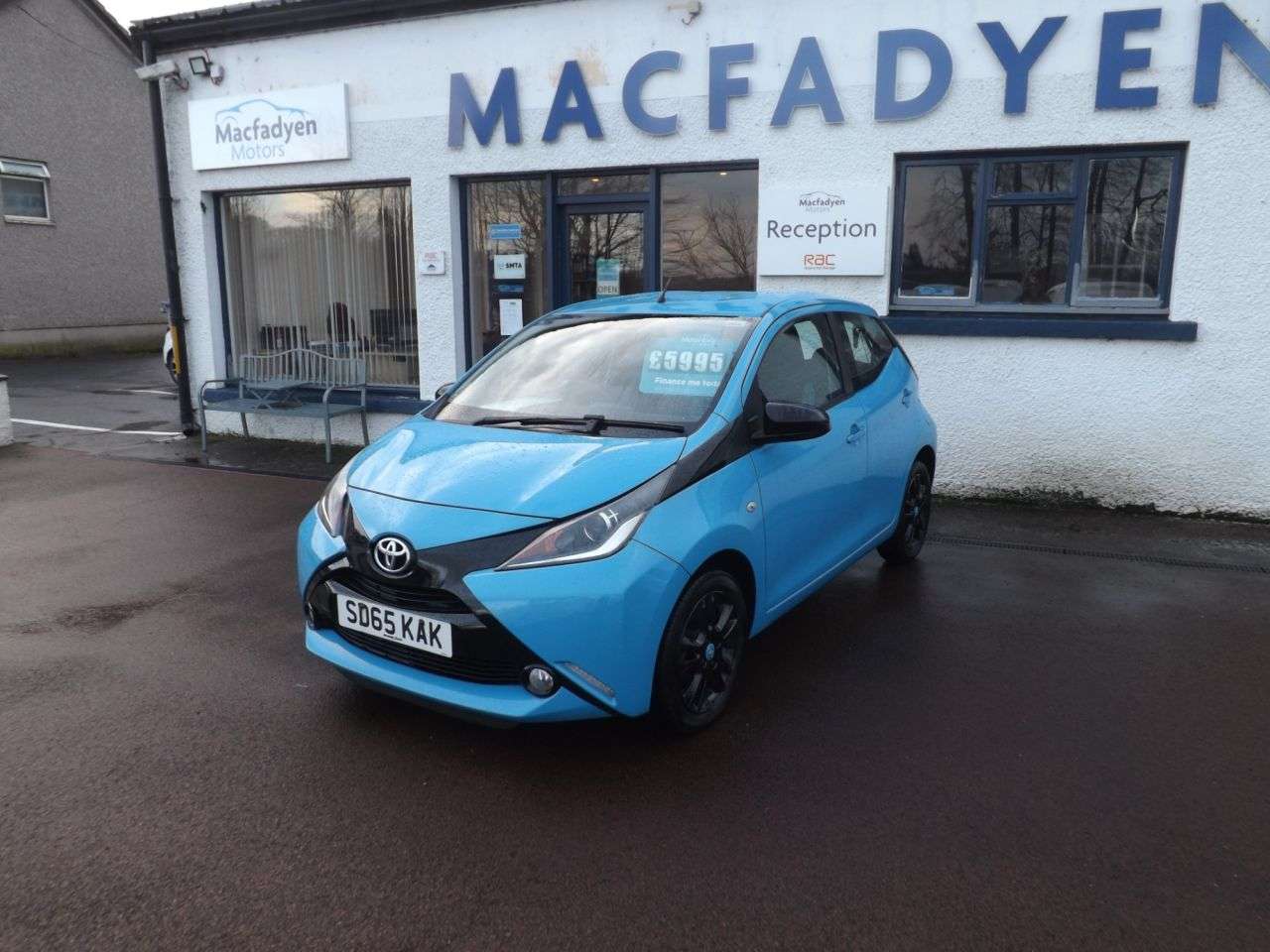 A 2015 TOYOTA AYGO 1.0 VVT-i x-cite Hatchback 5dr Petrol Manual Euro 6 (68 ps) A 2015 TOYOTA AYGO 1.0 VVT-i x-cite Hatchback 5dr Petrol Manual Euro 6 (68 ps)
