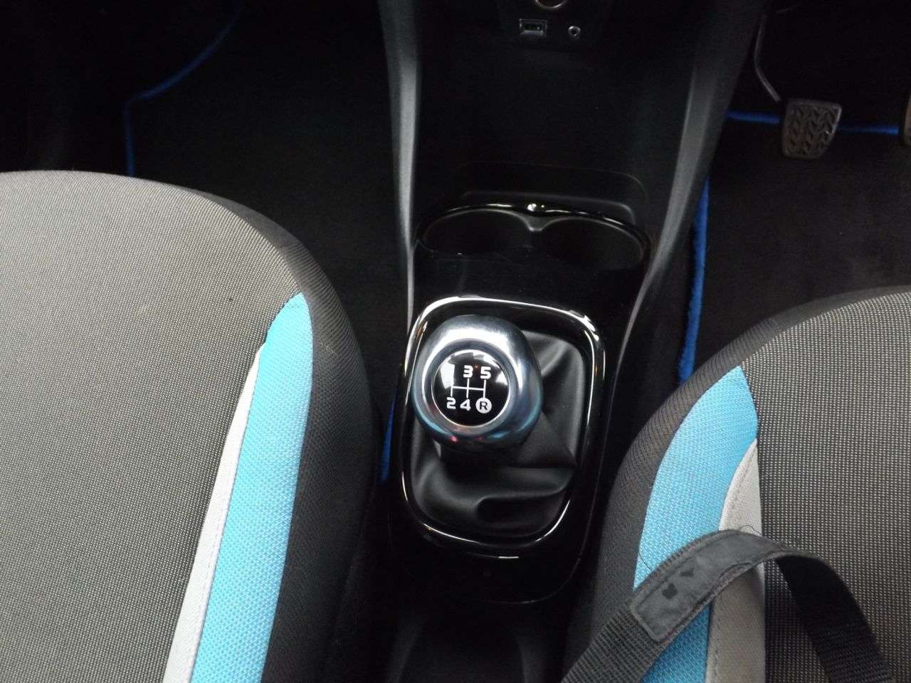 2015 TOYOTA AYGO 2015 TOYOTA AYGO