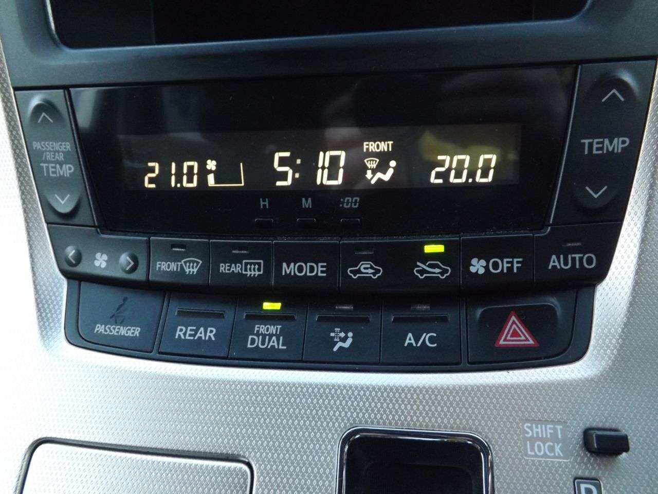 2014 TOYOTA VELLFIRE 2014 TOYOTA VELLFIRE