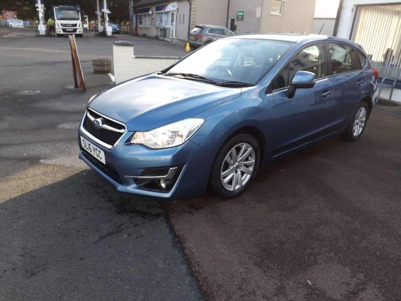 A 2016 SUBARU IMPREZA 1.6i RC Hatchback 5dr Petrol Manual 4WD Euro 6 (s/s) (114 ps) A 2016 SUBARU IMPREZA 1.6i RC Hatchback 5dr Petrol Manual 4WD Euro 6 (s/s) (114 ps)