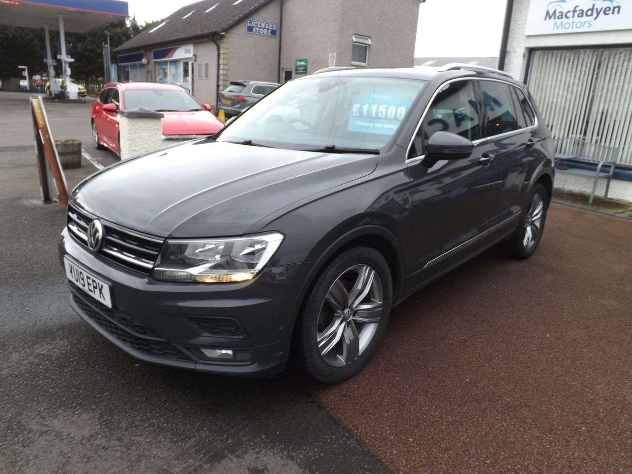 A 2019 VOLKSWAGEN TIGUAN 2.0 TDI Match SUV 5dr Diesel Manual Euro 6 (s/s) (150 ps) A 2019 VOLKSWAGEN TIGUAN 2.0 TDI Match SUV 5dr Diesel Manual Euro 6 (s/s) (150 ps)