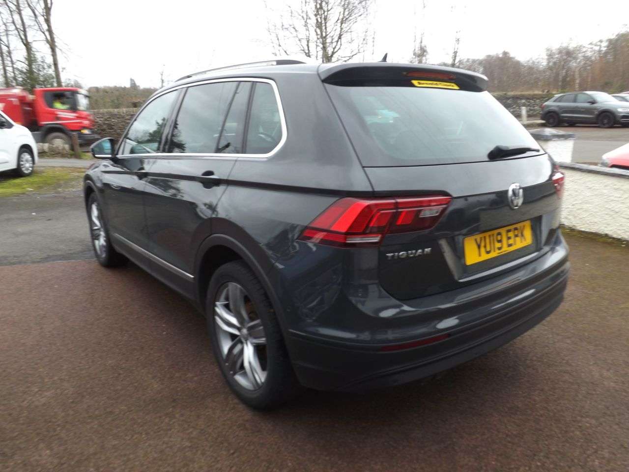 A 2019 VOLKSWAGEN TIGUAN 2.0 TDI Match SUV 5dr Diesel Manual Euro 6 (s/s) (150 ps) A 2019 VOLKSWAGEN TIGUAN 2.0 TDI Match SUV 5dr Diesel Manual Euro 6 (s/s) (150 ps)