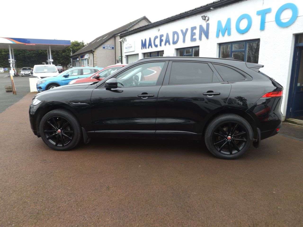2019 JAGUAR F-PACE 2019 JAGUAR F-PACE