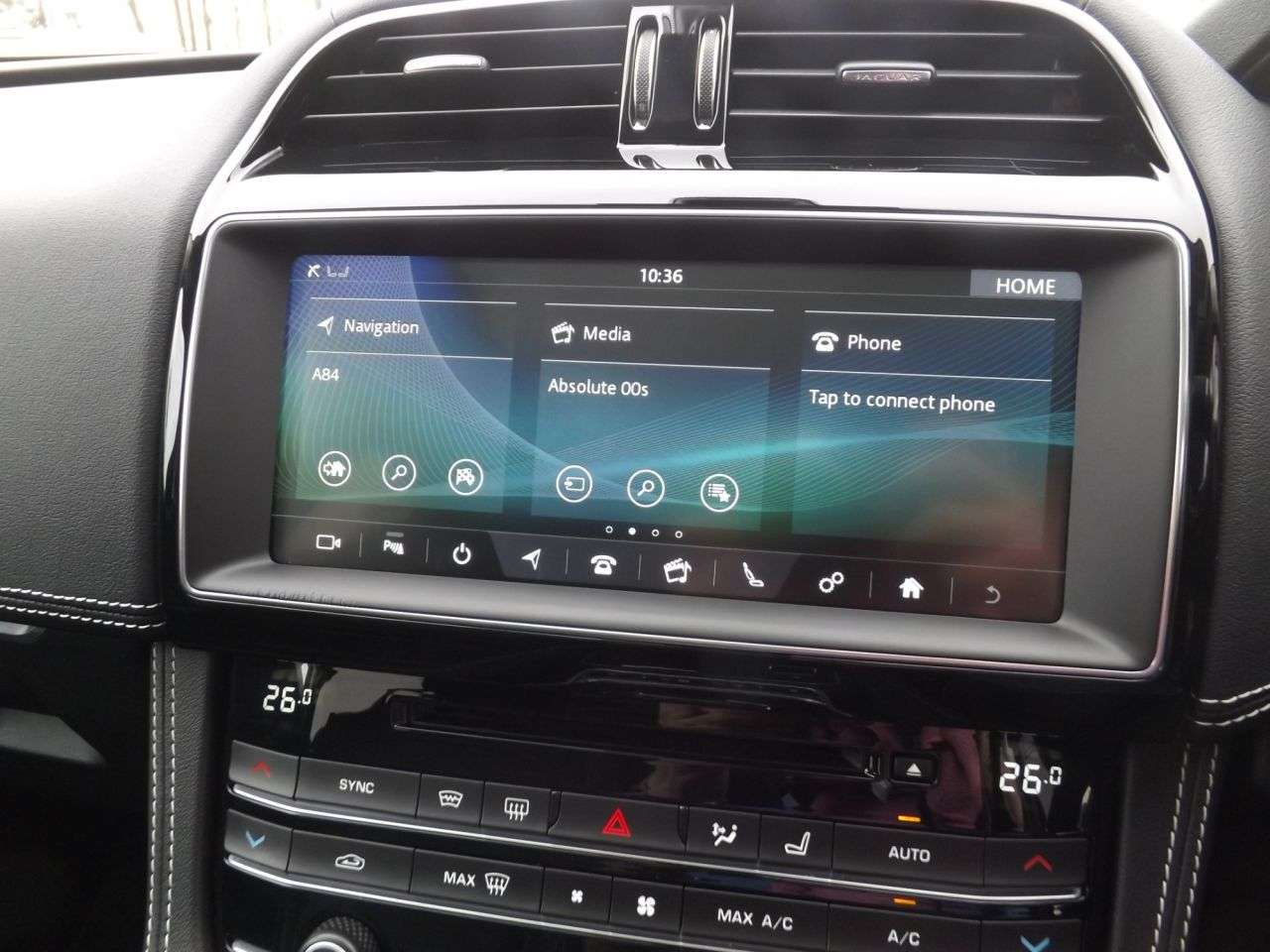 2019 JAGUAR F-PACE 2019 JAGUAR F-PACE