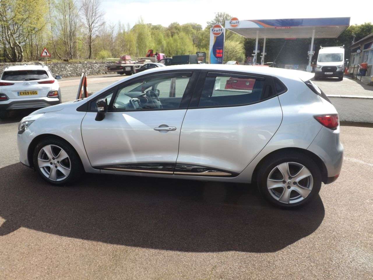 A 2016 RENAULT CLIO 1.5 dCi Dynamique Nav Hatchback 5dr Diesel Manual Euro 6 (s/s) (90 ps) A 2016 RENAULT CLIO 1.5 dCi Dynamique Nav Hatchback 5dr Diesel Manual Euro 6 (s/s) (90 ps)