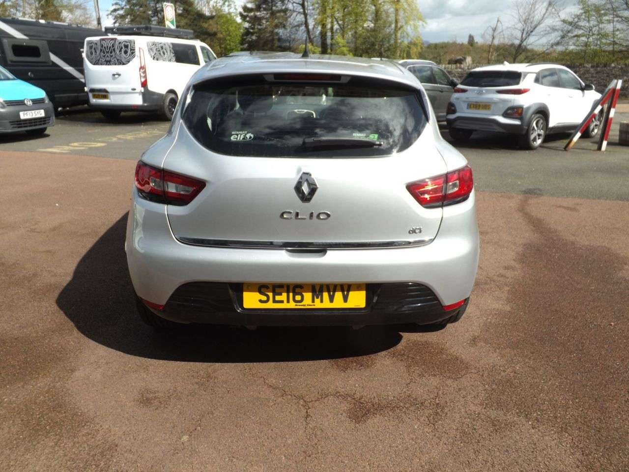 2016 RENAULT CLIO 2016 RENAULT CLIO