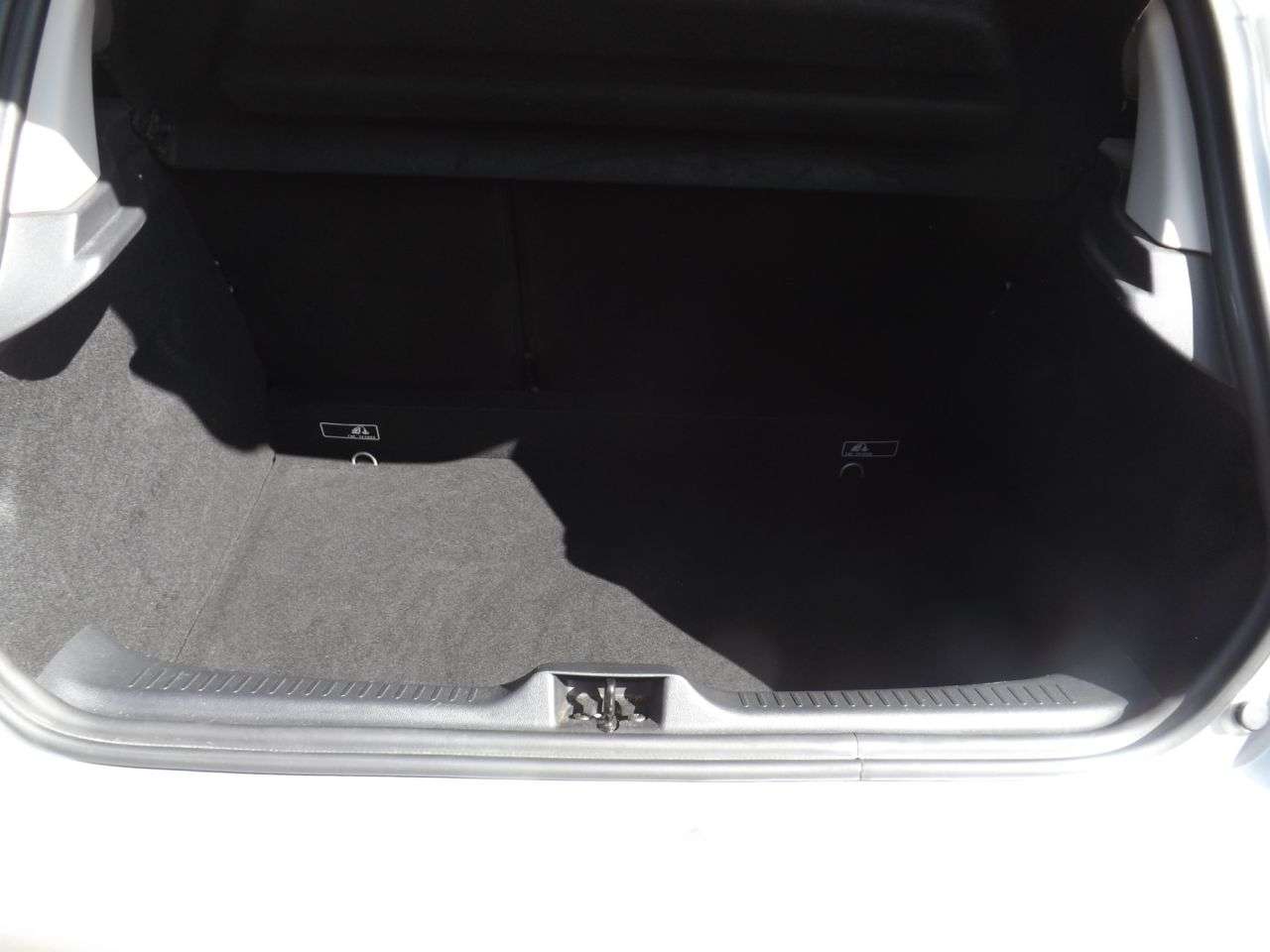 2016 RENAULT CLIO 2016 RENAULT CLIO
