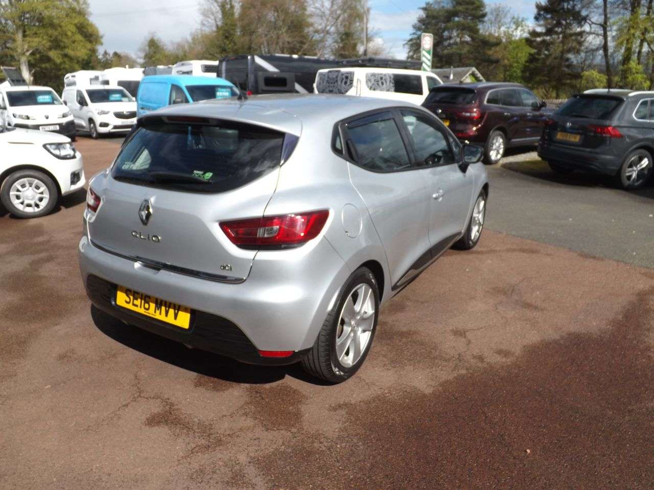 2016 RENAULT CLIO 2016 RENAULT CLIO