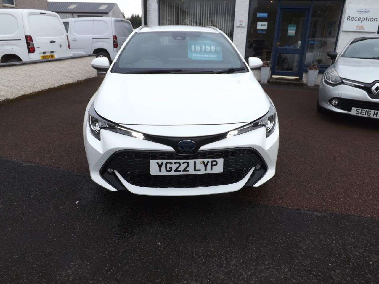 A 2022 TOYOTA COROLLA 1.8 VVT-h GPF Icon Tech Touring Sports 5dr Petrol Hybrid CVT Euro 6 (s/s) ( A 2022 TOYOTA COROLLA 1.8 VVT-h GPF Icon Tech Touring Sports 5dr Petrol Hybrid CVT Euro 6 (s/s) (